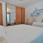 Hermosa Casa Moderna A 500m De La Playa Con Aire Y Wifi - Hisp-7-5 *